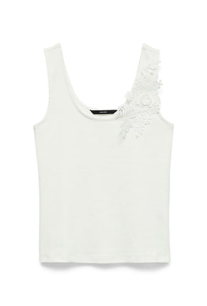 Front image of Layla ss u neck top in white, by brand Vero moda