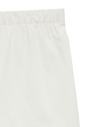 Detail image of the Louise hw shorts in white, by brand Vero moda