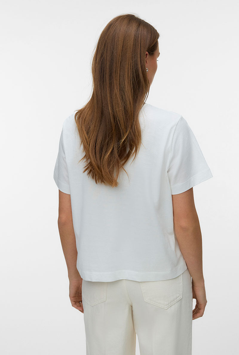 Back image of a model wearing Salli mette ss t in mul1, by brand Vero moda