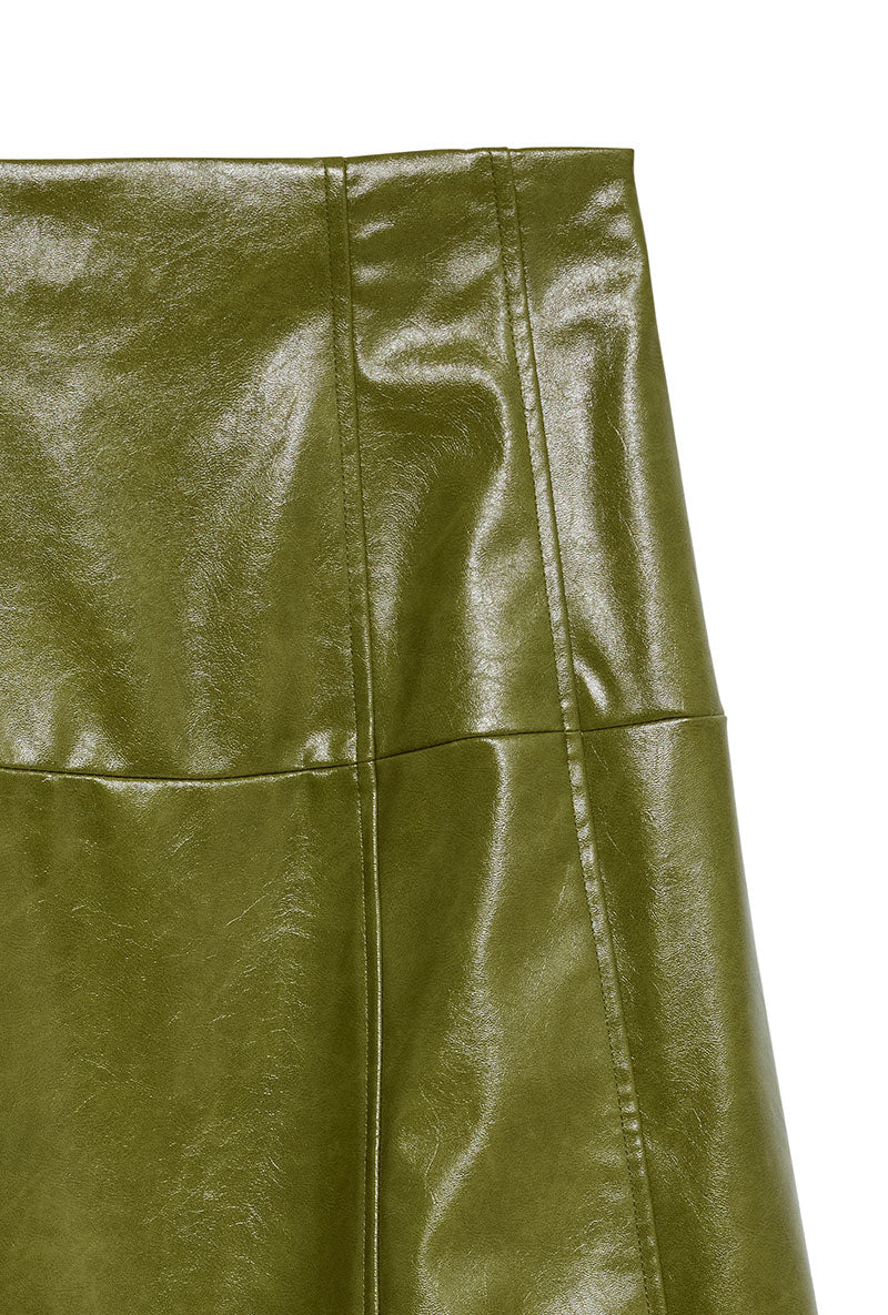 Detail image of Dash hw coated skirt in green, by brand Vero moda