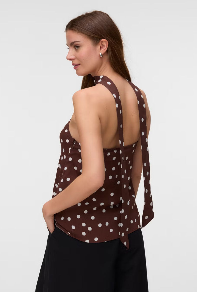 Back image of a model wearing Elisa scarf tube top in chocolate, by brand Vero moda