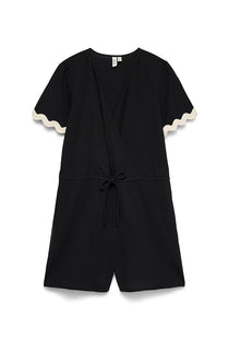 Front image of the Jenna ss playsuit in black, by brand Vero moda