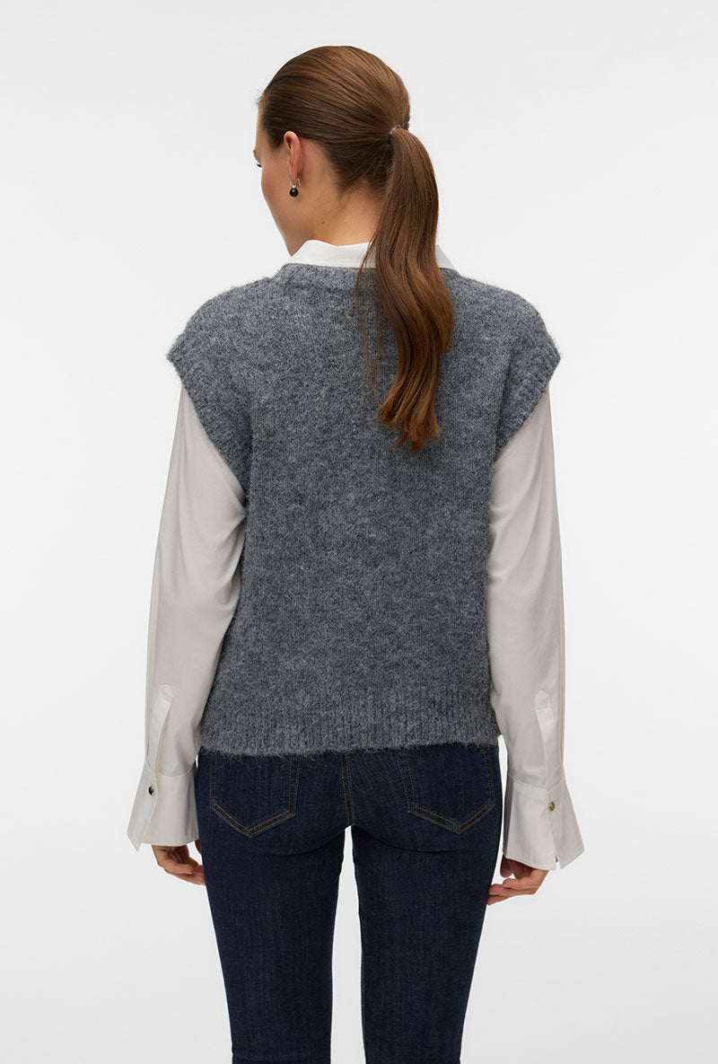 Back image of a model wearing Marianna sl oneck vest in dark grey, by brand Vero moda